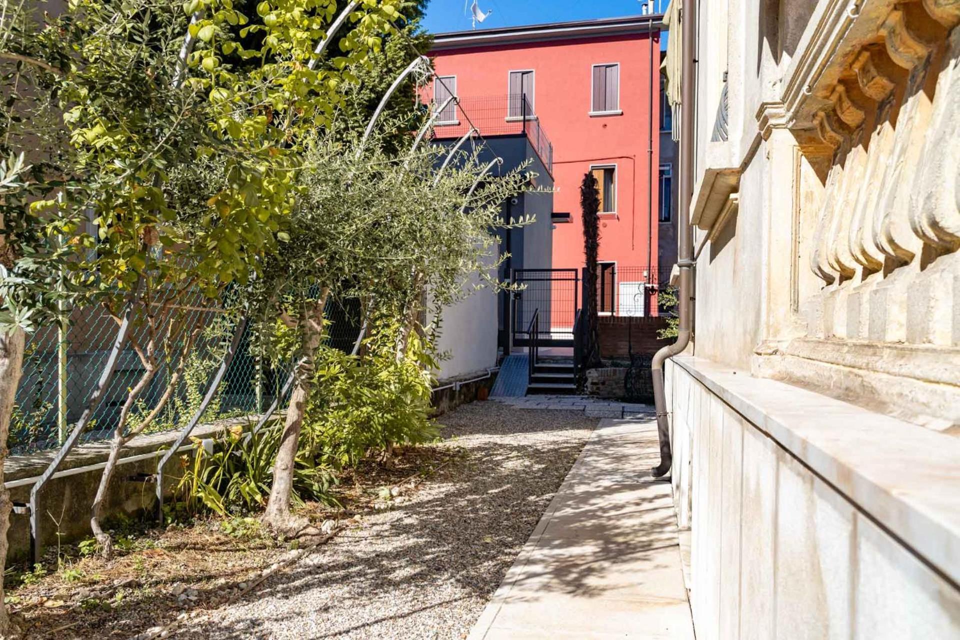 Residenza Grazioli 2 Hotel Verona Exterior foto